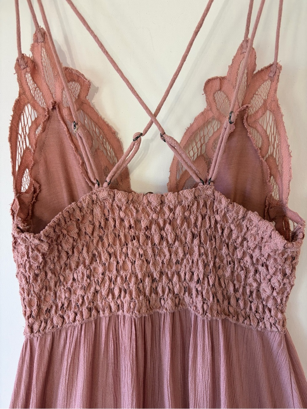 Free People FP ONE Adella Slip Dress Rose Pink Lace Ruffle Boho Mini Size Small - Picture 5 of 7